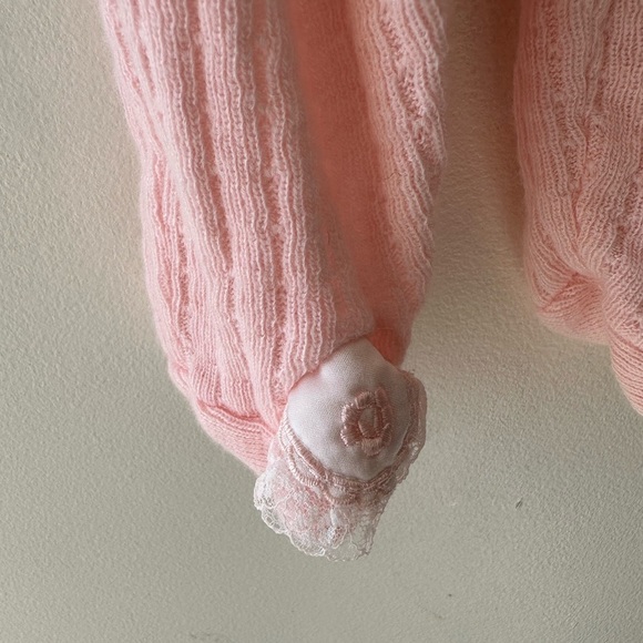 Vintage Baby One Piece - Blush with White Collar with embroidery and Lace - 0-3m - Picture 4 of 7